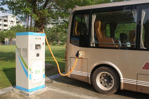 云顶集团3118充电桩特点:智能、快速、安全、节能