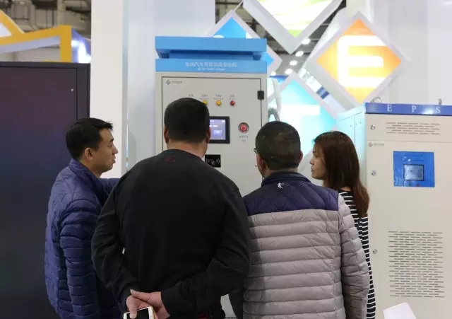 云顶集团3118销售人员接待客户