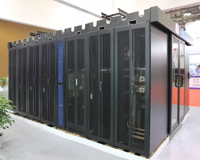 云顶集团3118一体化数据中心机房